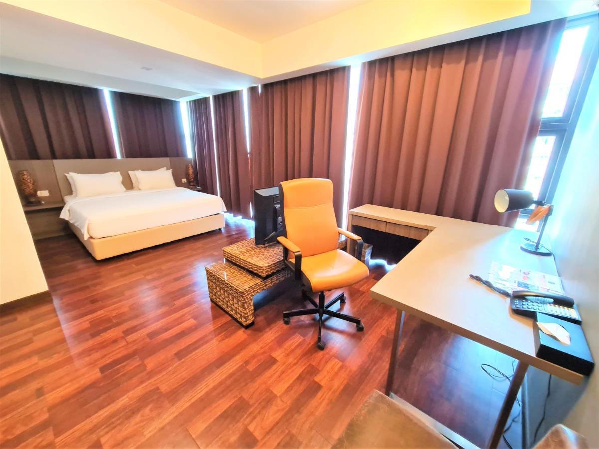 Nexus Business Suite Hotel Shah Alam Exteriör bild